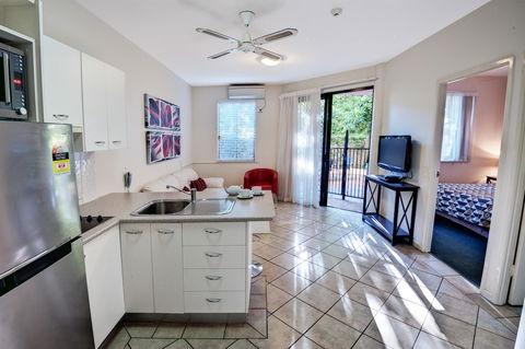 Nautilus Resort Mooloolaba - Perths Hotel 37