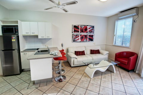 Nautilus Resort Mooloolaba - Perths Hotel 36