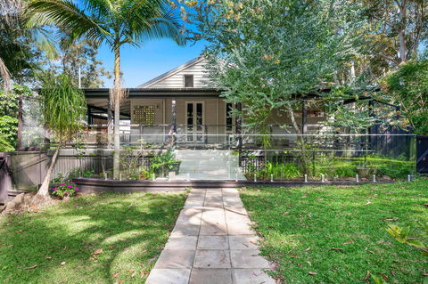 Noosa Hinterland Retreat - Perths Hotel 14