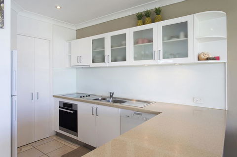 Noosa Shores Resort - Perths Hotel 21