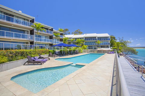 Noosa Shores Resort - Perths Hotel 36