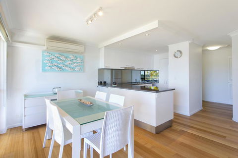 Noosa Shores Resort - Perths Hotel 39