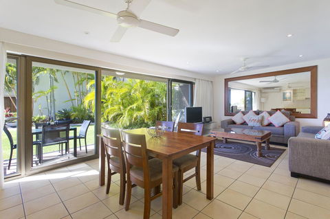 Noosa Shores Resort - Perths Hotel 41