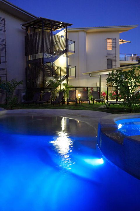 Agnes Water Beach Club - Perths Hotel 4