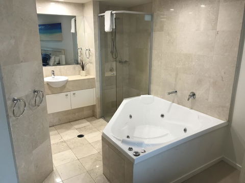 Cilento Mooloolaba - Perths Hotel 42