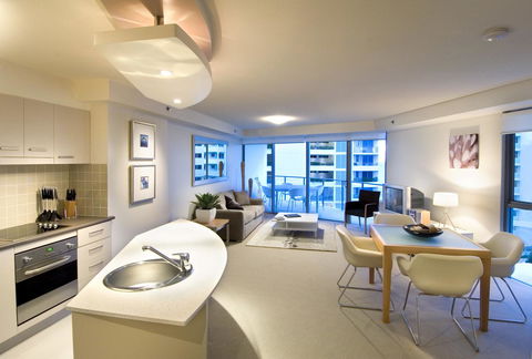 Cilento Mooloolaba - Perths Hotel 29