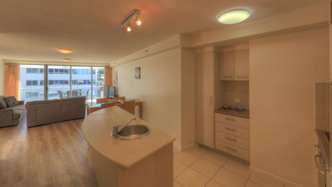 Cilento Mooloolaba - Perths Hotel 11