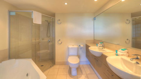 Cilento Mooloolaba - Perths Hotel 9