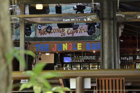 PK\'s Jungle Village - Perths Hotel 20
