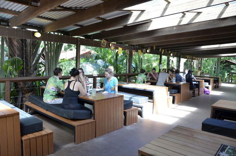 PK\'s Jungle Village - Perths Hotel 15