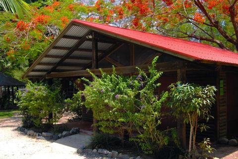 PK\'s Jungle Village - Perths Hotel 10