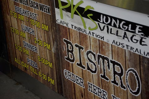 PK\'s Jungle Village - Perths Hotel 17