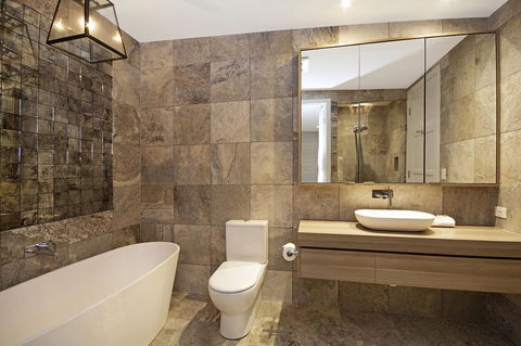 Jacaranda Noosa - Perths Hotel 22