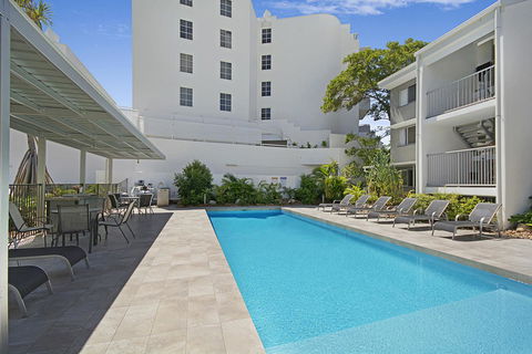 Jacaranda Noosa - Perths Hotel 7