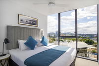Book South Brisbane Accommodation Vacations Perths Hotel Perths Hotel