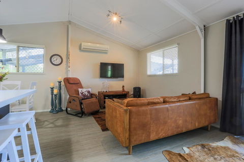 Bed & Breakfast 1 Bedroom Guest House - Perths Hotel 25