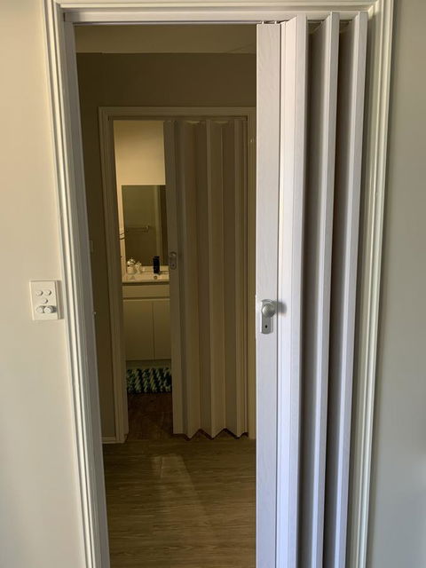 Bed & Breakfast 1 Bedroom Guest House - Perths Hotel 1