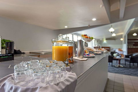 Econo Lodge Toowoomba Motel & Events Centre - Perths Hotel 15