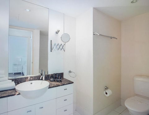 Circle Luxury Holidays - Perths Hotel 1