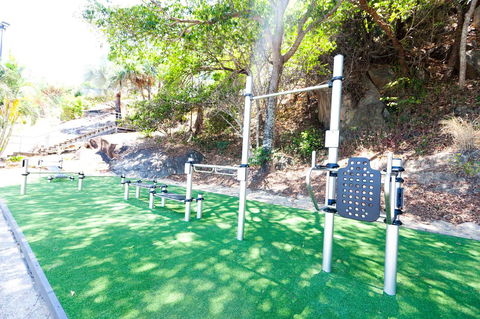 Trinity Beach Pacific - Perths Hotel 18