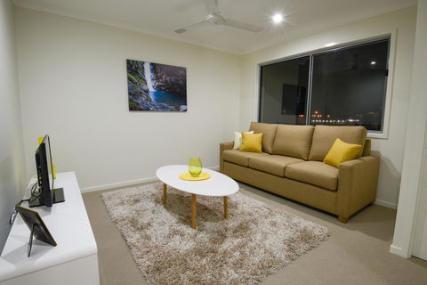 Direct Collective - Breeze On Brightwater - Perths Hotel 9