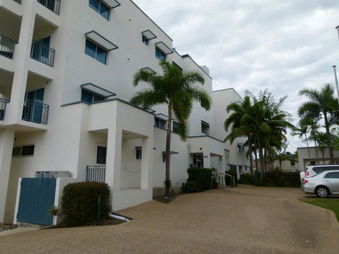 Madison Ocean Breeze Apartments - Perths Hotel 8