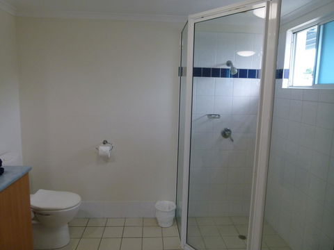 Madison Ocean Breeze Apartments - Perths Hotel 35