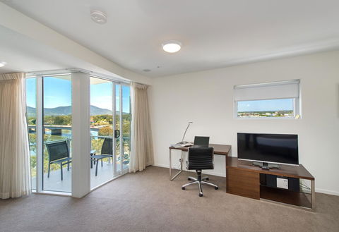 Empire Apartment Hotel Rockhampton - Perths Hotel 21