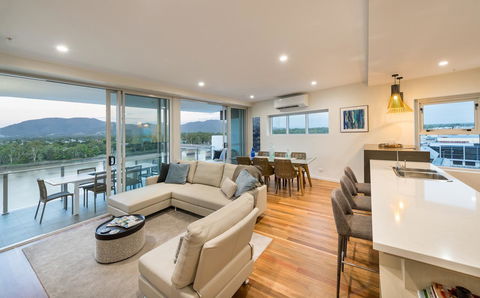 Empire Apartment Hotel Rockhampton - Perths Hotel 7