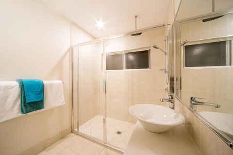 Whitsunday Luxury Homes - Perths Hotel 20