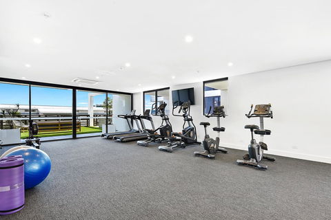Qube Broadbeach - Perths Hotel 35