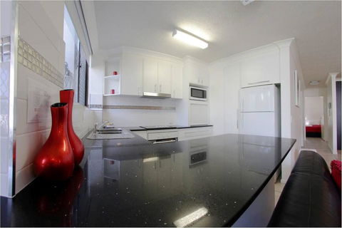 Headland Tropicana Resort - Perths Hotel 22