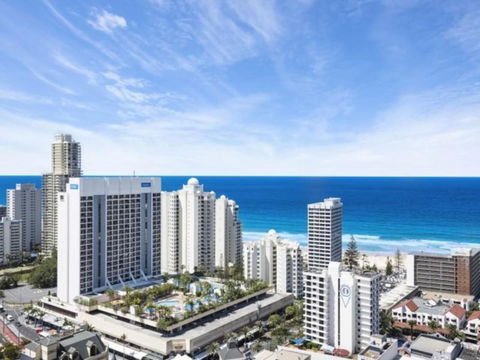 Beach Stay - Ocean & Riverview Resort Chevron Renaissance Central Surfers Paradise - Perths Hotel 24