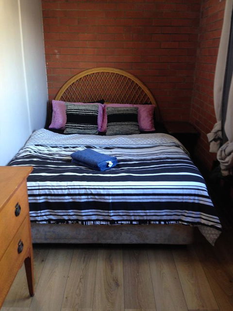 XYL Pets Friendly Seaside Boutique Guesthouse - Perths Hotel 20