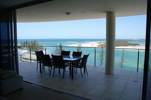 Monaco Caloundra - Perths Hotel 1