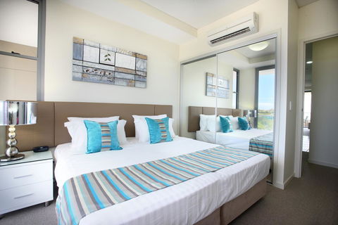Monaco Caloundra - Perths Hotel 14