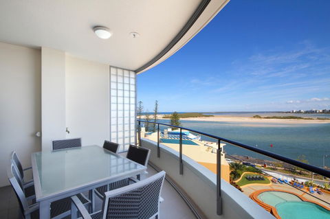 Monaco Caloundra - Perths Hotel 31