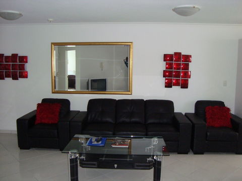 Grosvenor Beachfront Apartments Surfers Paradise - Perths Hotel 27