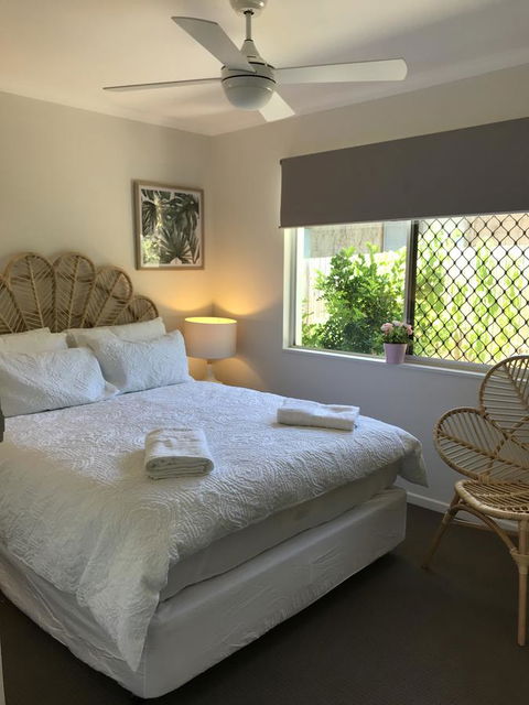 69 King Street - Perths Hotel 3