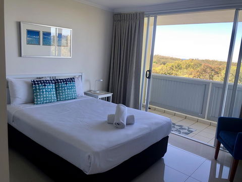 Seachange Coolum Beach - Perths Hotel 33