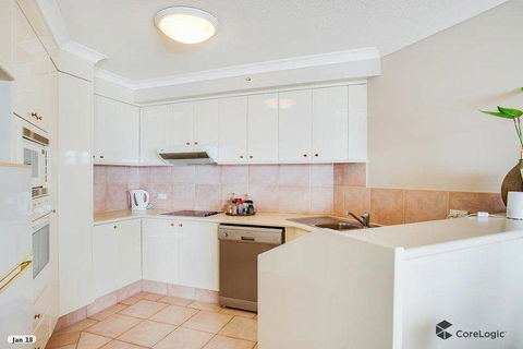APR Private SUITES MOROC By The Beach - Perths Hotel 27