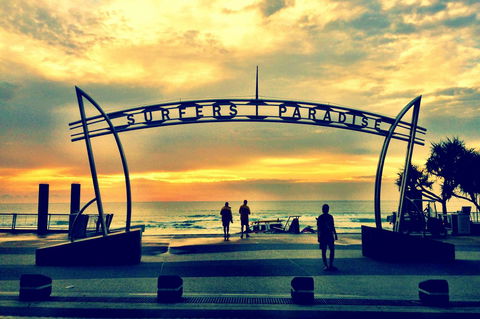 Seacrest Beachfront Apartments Surfers Paradise - Perths Hotel 44