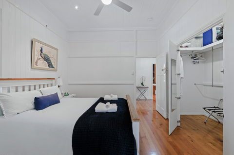 Frangipani House - Perths Hotel 15