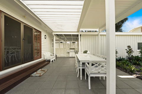 Frangipani House - Perths Hotel 30