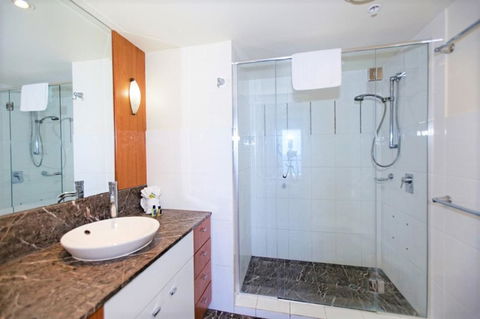 The Towers Of Chevron Renaissance - Holidays Gold Coast - Perths Hotel 38