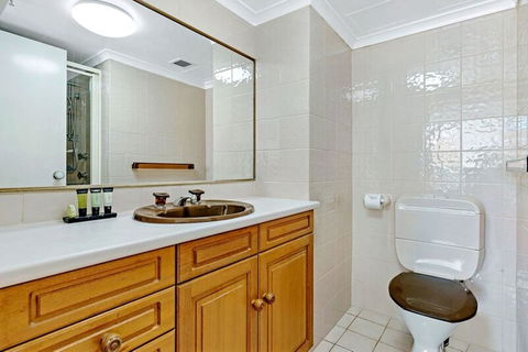 ULTIQA Beach Haven On Broadbeach - Perths Hotel 38