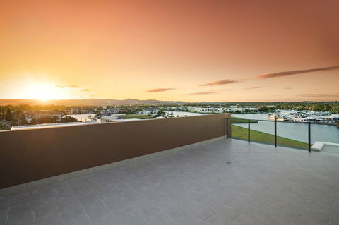 The Residences At The Peninsula - Perths Hotel 2