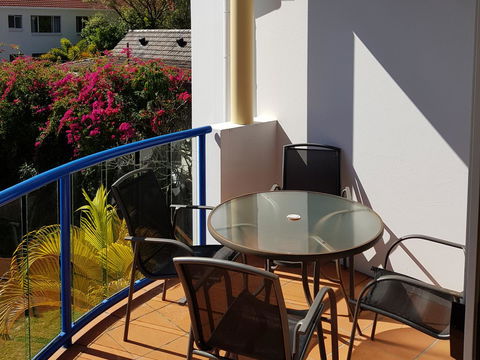 Surfers Beach Resort One - Perths Hotel 20