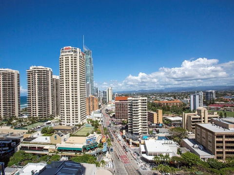 Gold Coast Private Apartments - H Residences, Surfers Paradise - Perths Hotel 38
