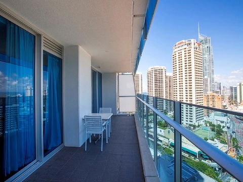 Gold Coast Private Apartments - H Residences, Surfers Paradise - Perths Hotel 39